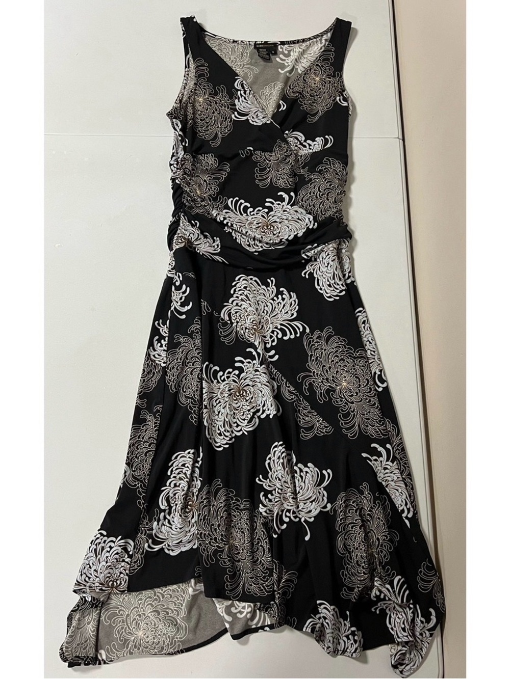 BCBGMaxazria Black Floral Ruched Ruffle Maxi Dress Size S 🖤✨ #bcbg #floral #maxi